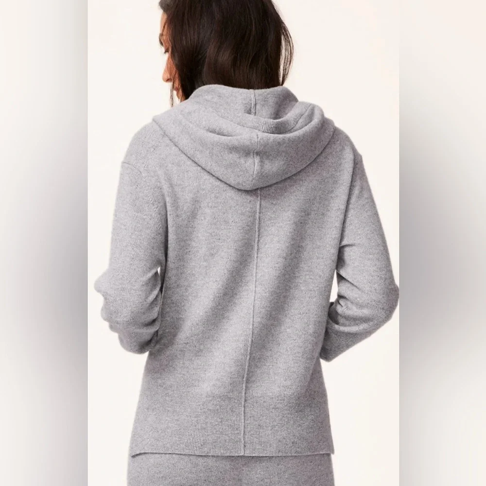 Unsubscribed Cashmere Hoodie in military green.Never worn with tags. - Picture 3 of 9